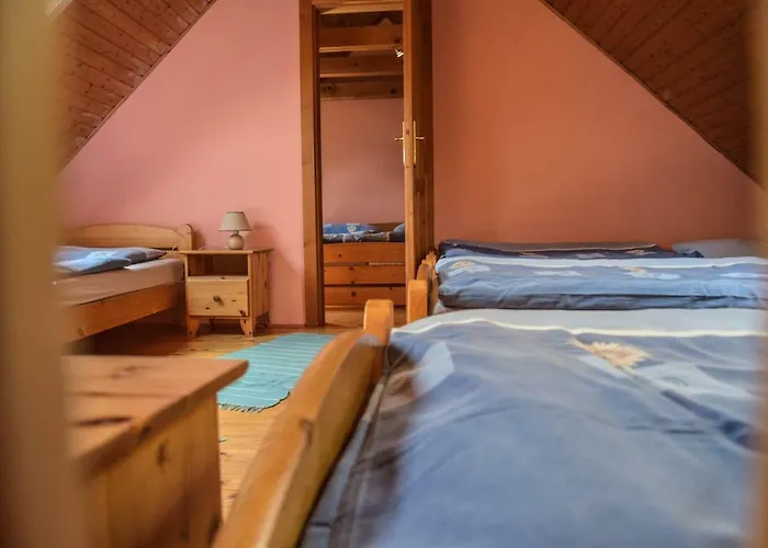 شاليه Stara Horaren 2 *